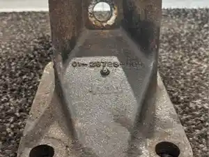 Used Freightliner Engine Mount Image