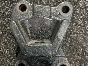 Used Freightliner Engine Mount Image