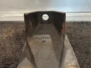 Used Freightliner Engine Mount Image