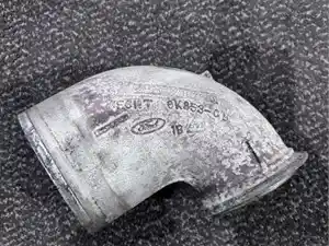 Used Intake Manifold (Stock #IN1413)) Part Image