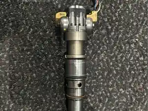 Used International DT466E Injector (Stock #INJ1180)) Part Image