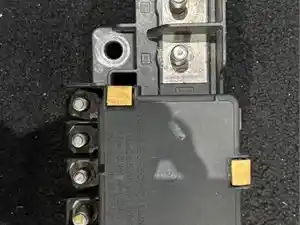 Used International Fuse Box Image