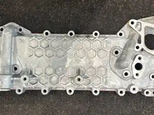 Used Isuzu 4HE1 Oil Cooler (Stock #OC1044)) Part Image