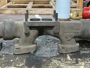 Used Mack E7 Exhaust Manifold Image