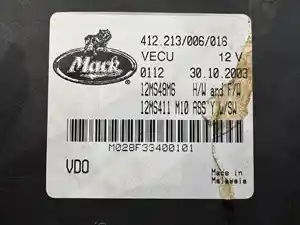 Used Mack Dash Control Module (Stock #E4160)) Part Image
