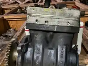 Used Mack MP8 Air Compressor (Stock #A1074)) Part Image