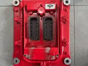 Used Mack MP8 ECM Image