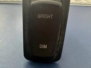 Used Mack Vision Column Switch (Stock #SW19)) Part Image