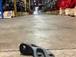Used Peterbilt Engine Mount Image