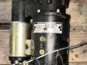 Used Starter (Stock #S1037)) Part Image