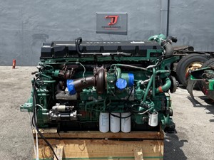 Used Volvo D16 Engine Assy (Stock #004921)) Part Image