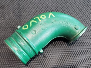 Used Volvo Intake Manifold (Stock #IN1064)) Part Image