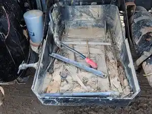 Used 1990 White WG Battery Box (Stock #3629-VOLVO-8)) Part Image