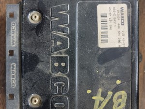 Used 1998 Freightliner FLD120 Brake ECM (Stock #3130-FRTLR-17)) Part Image