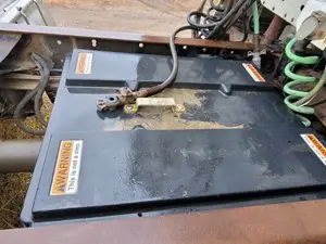Used 1999 Freightliner CENTURY CLASS 12 Battery Box Image