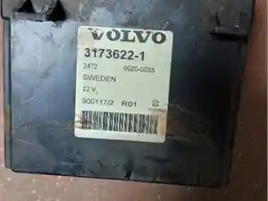 Used 2000 Eaton/Fuller RTLO16913A Chassis Control Module Image