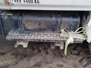 Used 2007 Hino 165 Fuel Tank (Stock #3467-HINO-6)) Part Image