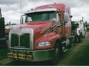 Used 2011 Mack CXU613 Hood (Stock #2997-MACK-12)) Part Image