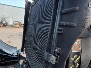 Used 2014 Peterbilt 389 Radiator Image