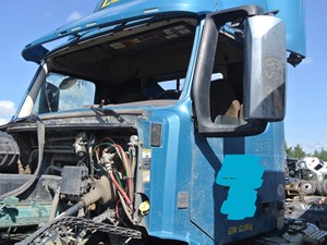 Used 2015 Volvo VNL Cab (Stock #2858-VOLVO-3)) Part Image