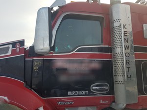 Used 2018 Kenworth T880 Door (Stock #3431-KW-16)) Part Image