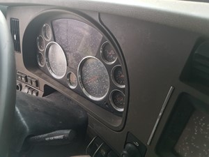 Used 2018 Kenworth T880 Instrument Cluster (Stock #3431-KW-19)) Part Image