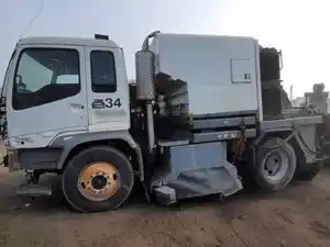 Used 2004 STREET SWEEPER Specialty Equipment Image