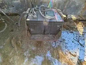 Used 2007 Mitsubishi FE85D Battery Box (Stock #3713-FUSO-3)) Part Image