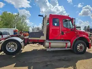 Used 2008 Freightliner M2 112 Medium Duty Cab (Stock #3845-FRTLR-12)) Part Image