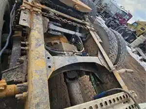 Used 2009 Meritor/Rockwell MT-40-14X Tandem Cutoff (Stock #3830-VOLVO-3)) Part Image