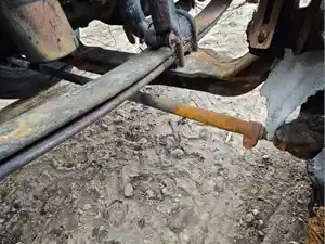 Used 2011 Eaton DSP41 Front Drive Steer Axle (Stock #3862-PETE-5)) Part Image