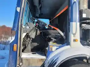 Used 2011 Mack MRU613 Cab (Stock #3611-MACK-15)) Part Image
