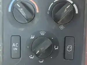 Used 2011 Volvo VN Heater/AC Control Assy (Stock #2919-VOLVO-8)) Part Image