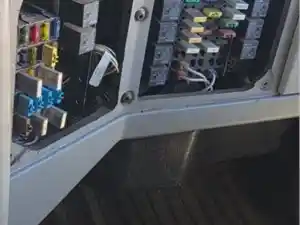 Used 2012 Western Star 4900 SA Fuse Box (Stock #3878-WS-30)) Part Image