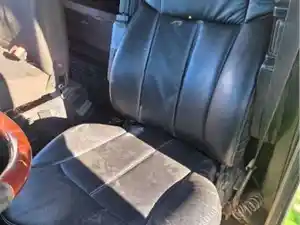 Used 2012 Western Star 4900 SA Seat (Stock #3878-WS-19)) Part Image