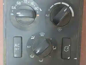 Used 2013 Volvo VNL Heater/AC Control Assy (Stock #3231-VOLVO-23)) Part Image