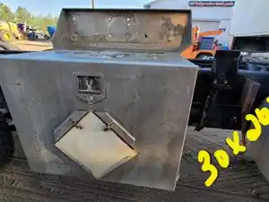Used 2013 Western Star 4900 SA Tool Box (Stock #3635-WS-15)) Part Image