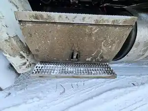 Used 2014 Peterbilt 579 Battery Box Image