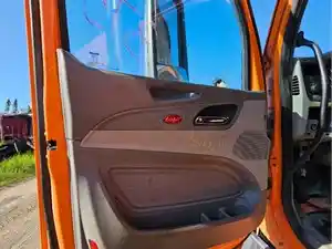 Used 2020 Peterbilt 567 Door (Stock #3759-PETE-7)) Part Image