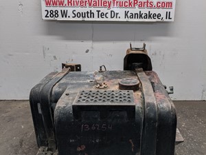 Used 1971 Ford LT8000 Fuel Tank (Stock #P-2033)) Part Image