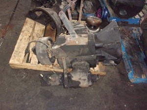 Used 1973 Spicer/TTC 5652 Transmission Assy (Stock #190126-1)) Part Image