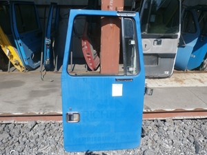 Used 1992 GMC Door (Stock #P-3106)) Part Image