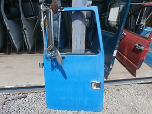 Used 1992 GMC Door (Stock #P-3112)) Part Image