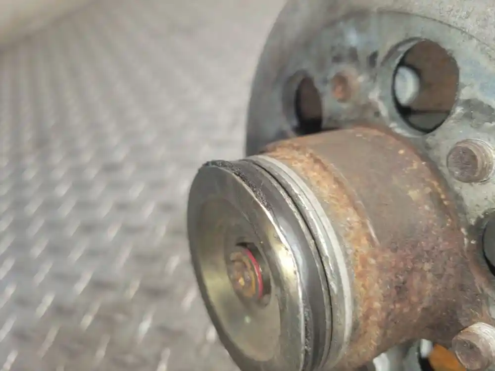 Used 1993 Cummins N14 Fan Clutch/Hub for sale KanKakee Illinois