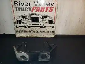 Used 1995 International 9400 Engine Mount (Stock #230182-16)) Part Image