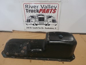 Used 1995 International Oil Pan (Stock #P-3397)) Part Image
