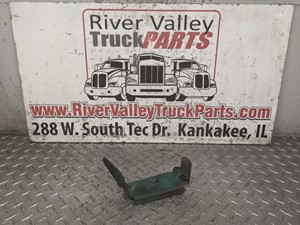 Used 1995 White WG Bracket (Stock #200253-32)) Part Image