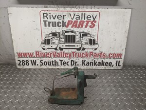 Used 1995 White WG Bracket Image