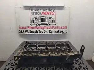 Used 1999 Isuzu 4HE1-XS Head (Stock #220312-4)) Part Image