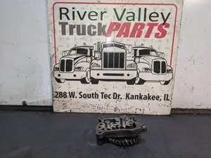 Used 1999 Isuzu 4HE1-XS Oil Pump (Stock #220312-26)) Part Image